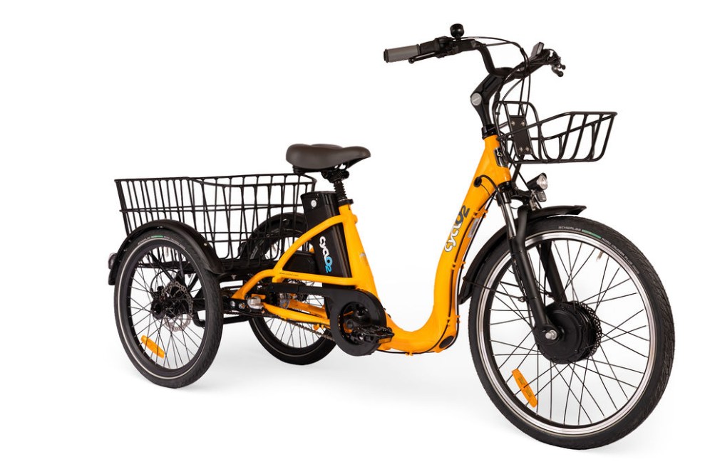 tricycle électrique CyclO2 Comfort24+ jaune tournesol, vue de profil